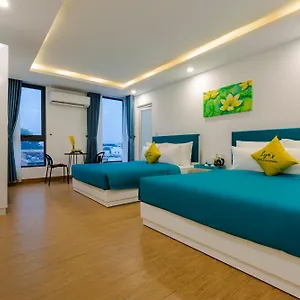 3* Aparthotel Lyn's &